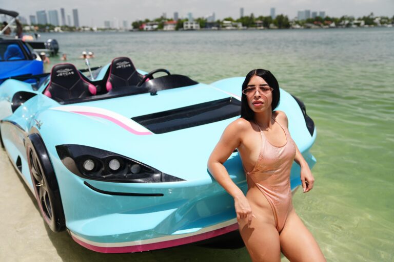 16 ft 2023 Watersports Car Series X