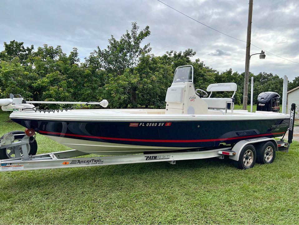 23 ft 2021 Pathfinder 2300 HPS