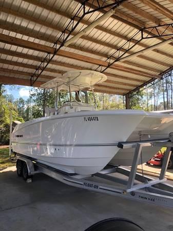 24 ft 2022 Twin Vee 240 GFX CC