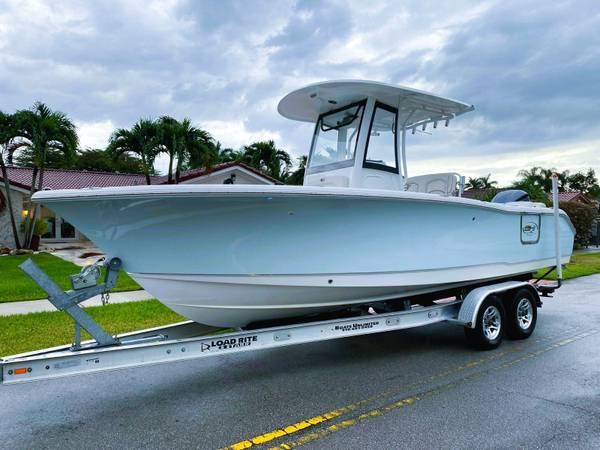 26 ft 2021 Sea Hunt Ultra 255 SE