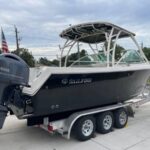 27 ft 2017 Sailfish 275 DC