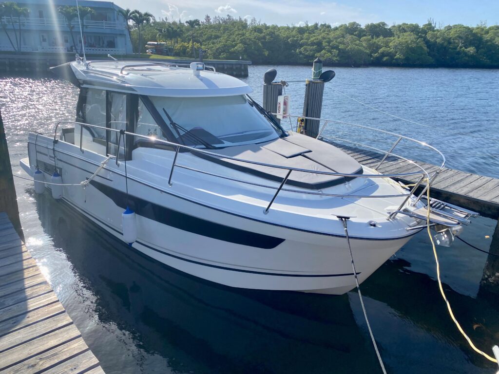 29 ft 2022 Jeanneau Merry Fisher 895