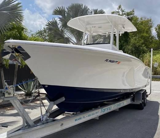 30 ft 2014 Sea Hunt Gamefish 30