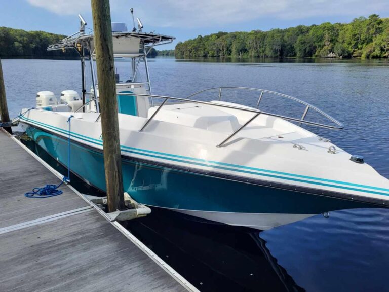 31 ft 1994 Fountain 31 CC