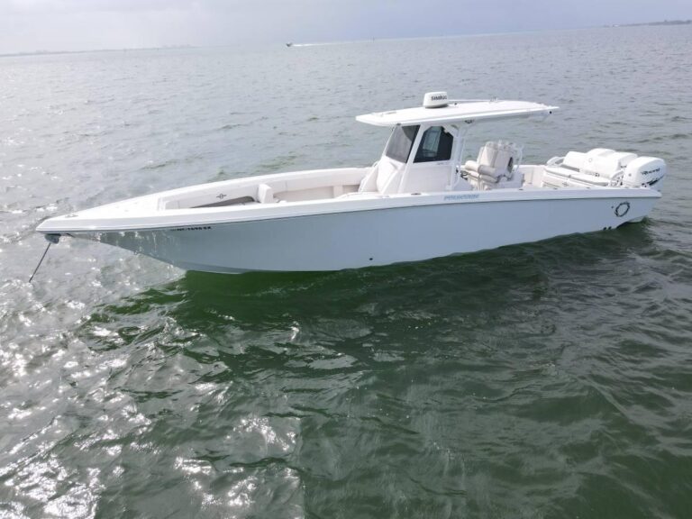 38 ft 2020 Fountain 38 CC