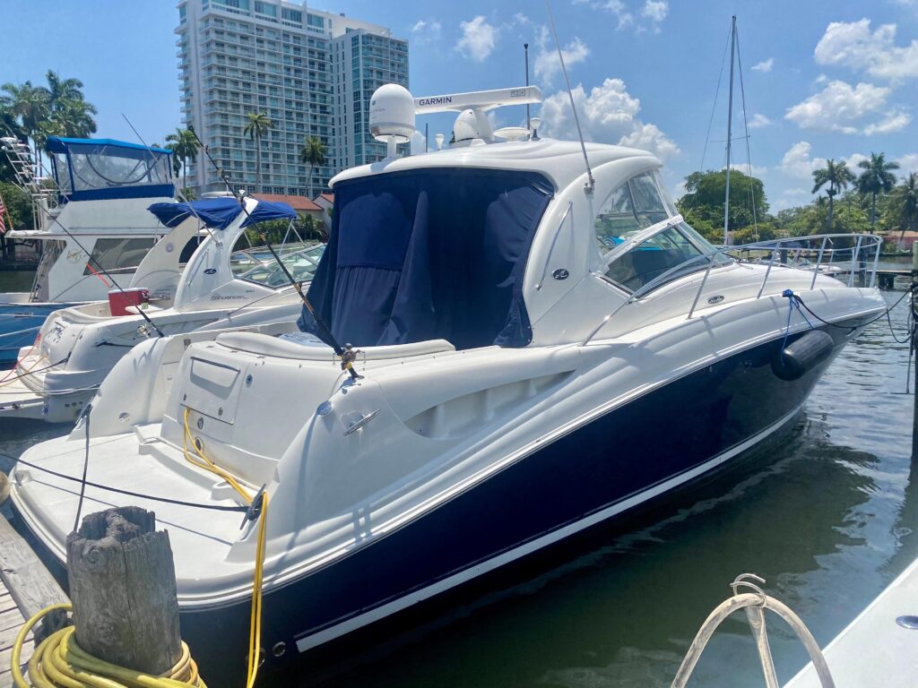 39 ft 2005 Sea Ray 390 Sundancer